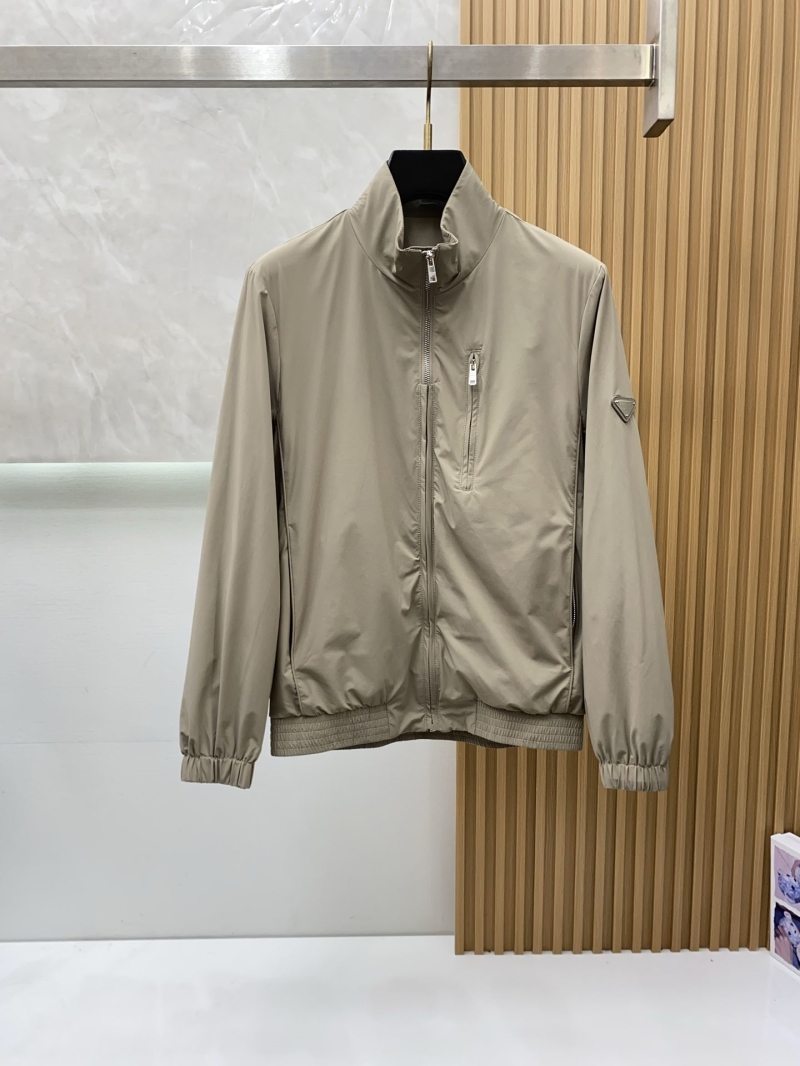 Pra*a outwear